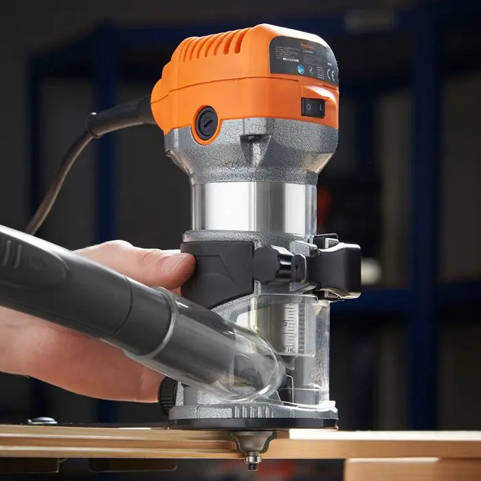 VonHaus compact hand milling machine 710W 3515301