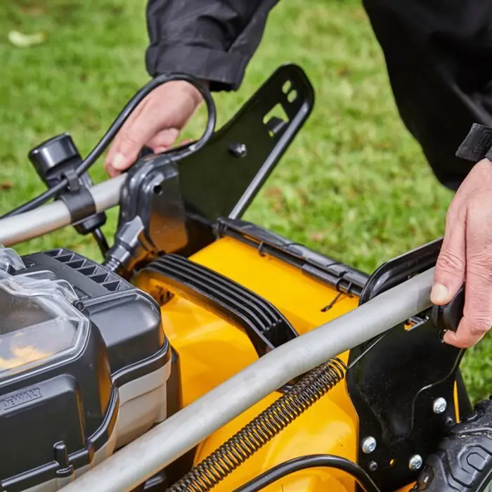 XR 2x18V lawn mower with AKU. 5Ah + Load 48cm